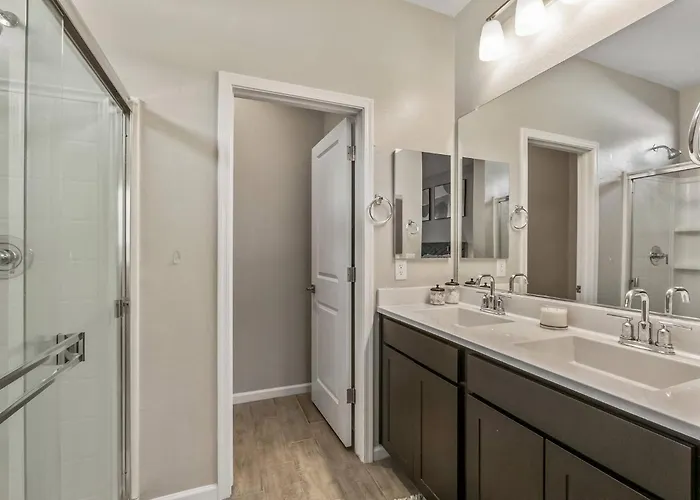 Entire 3 Beds & 2 Bath In Arizona * Surprise