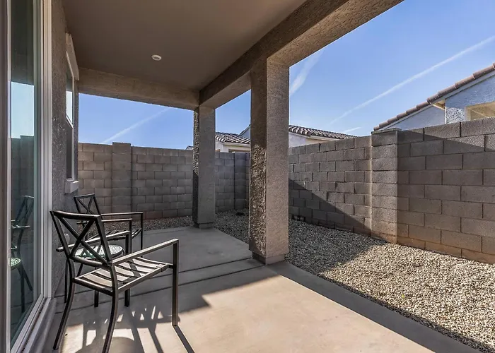 Entire 3 Beds & 2 Bath In Arizona Holiday home